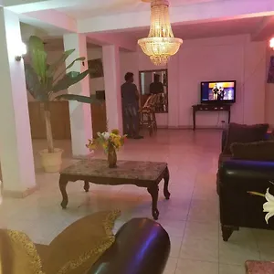Jaclef Plaza Hotel