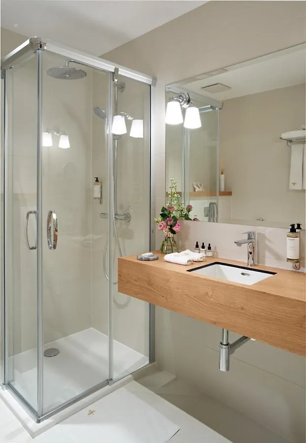 Normafa Hotel & Retreat Budapest 4*,  Hungary